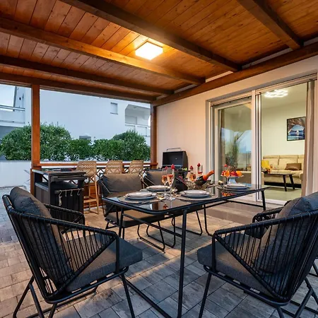 Len Mar Zadarvillas Vila *